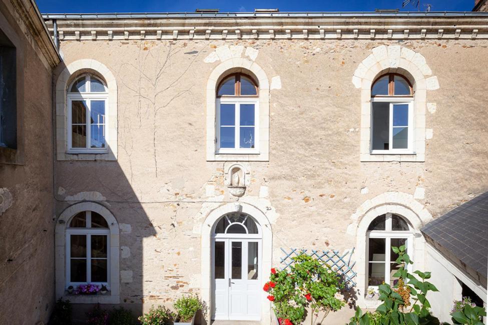 Confidences Escale A Brissac Bed & Breakfast Exterior photo